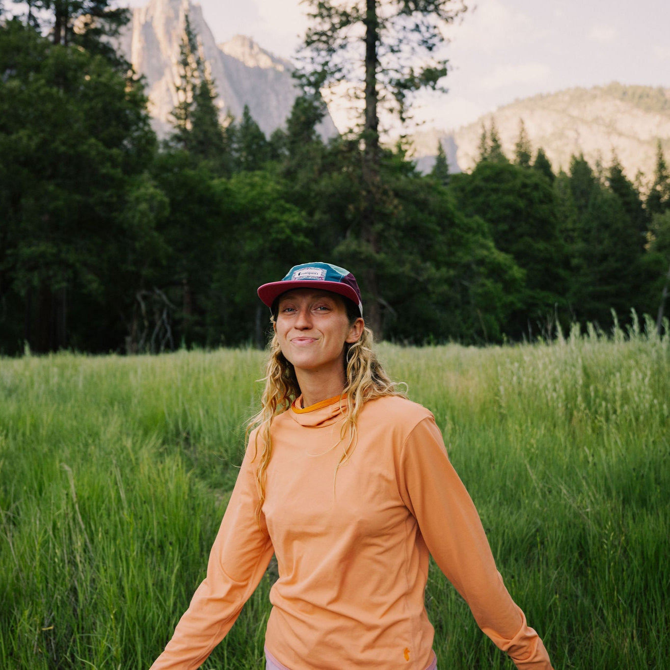 Sombra Sun Hoodie Women's | Comfortable Everyday Layer