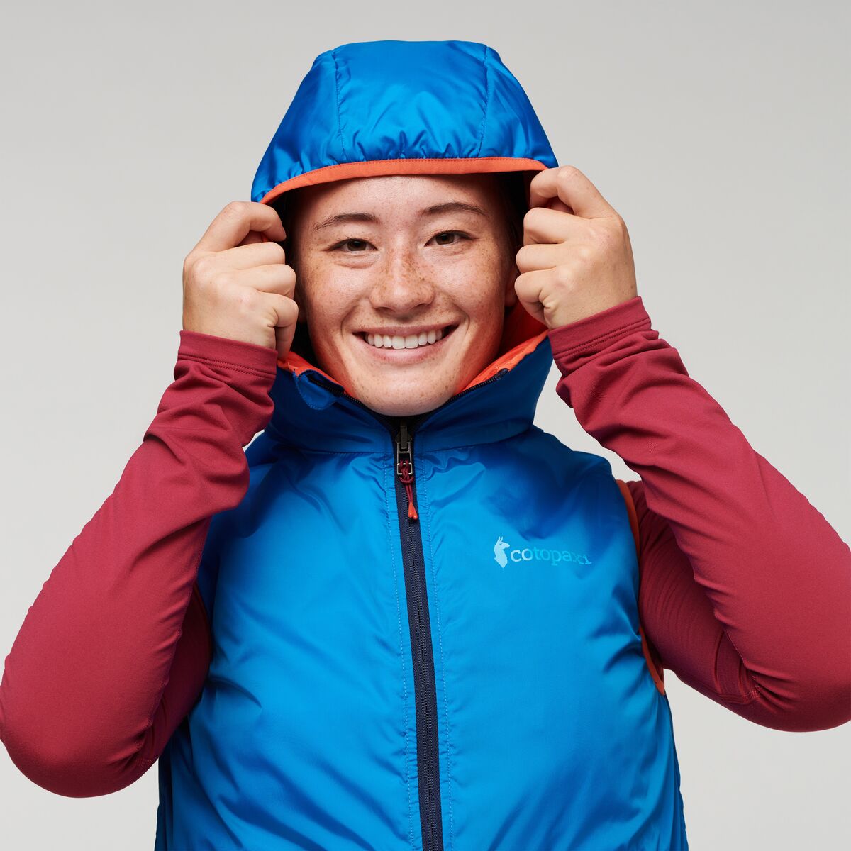 Teca Calido Hooded Vest Women's | Lightweight Layer