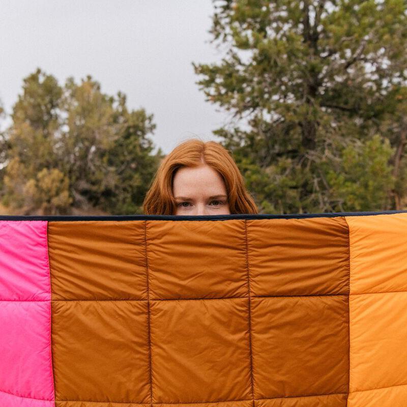 Teca Camp Blanket | Camp-Ready Essential