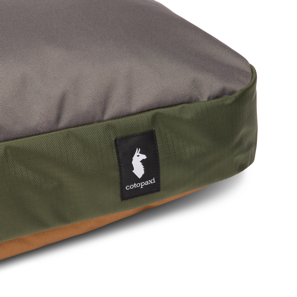 Del Dia Dog Bed | Versatile Everyday Carry