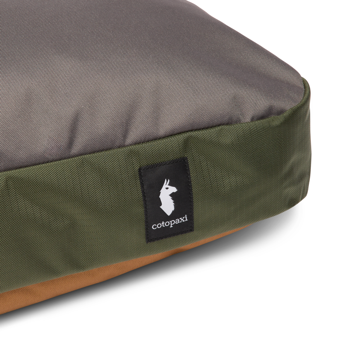 Del Dia Dog Bed | Versatile Everyday Carry
