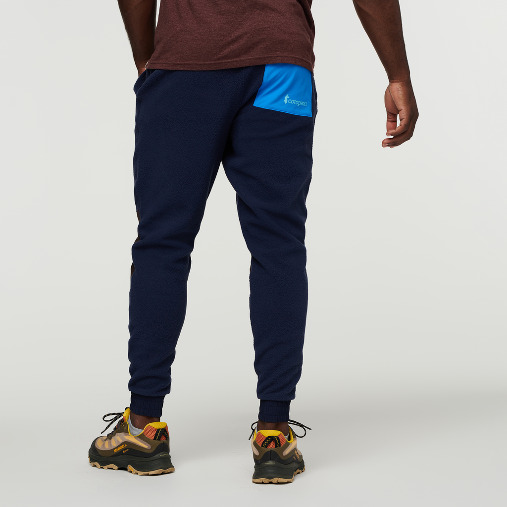 Abrazo Fleece Jogger Men's | Cozy Outdoor Layer
