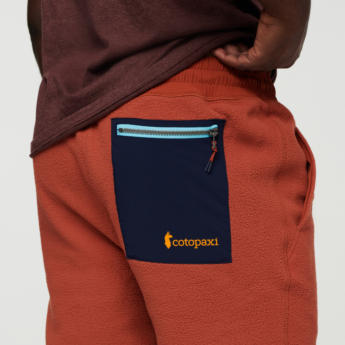 Abrazo Fleece Jogger Men's | Cozy Outdoor Layer