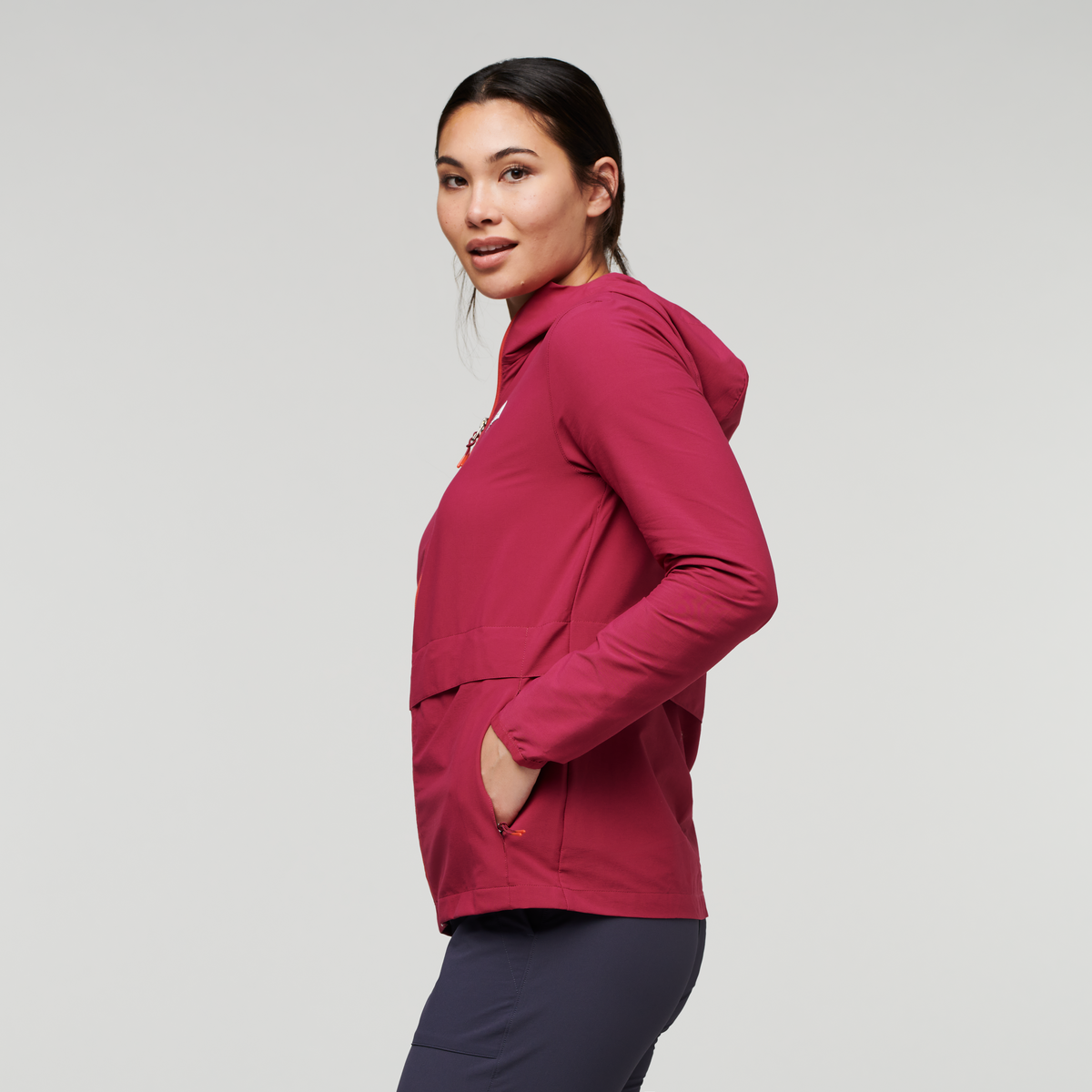 Viento Travel Jacket Women's | Versatile Outdoor Layer