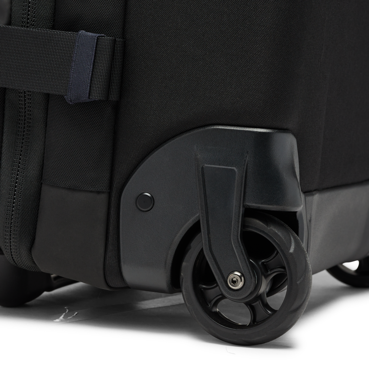 Allpa 38L Roller Bag | Versatile Everyday Carry