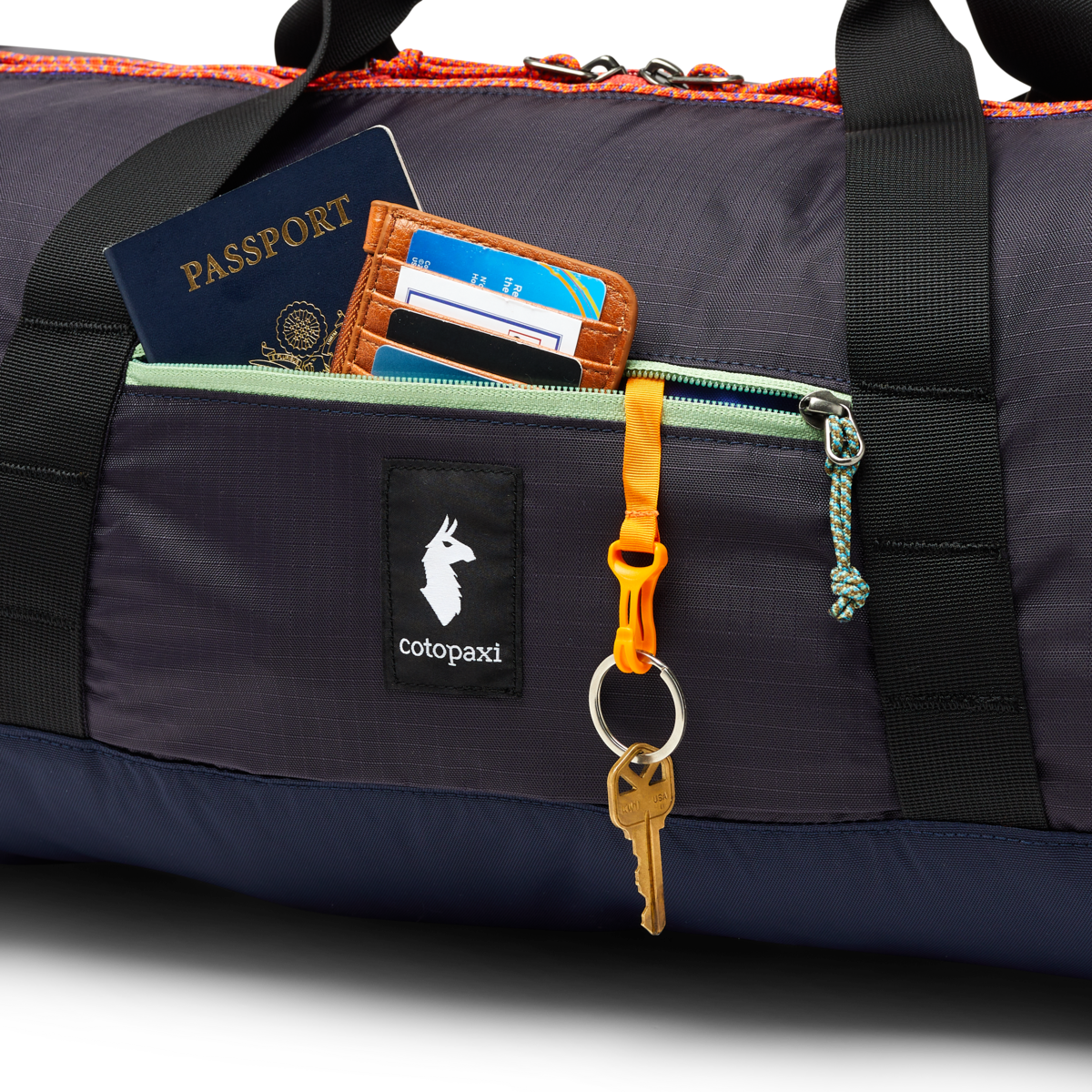 Ligera 32L Duffel Bag Cada Dia | Versatile Travel