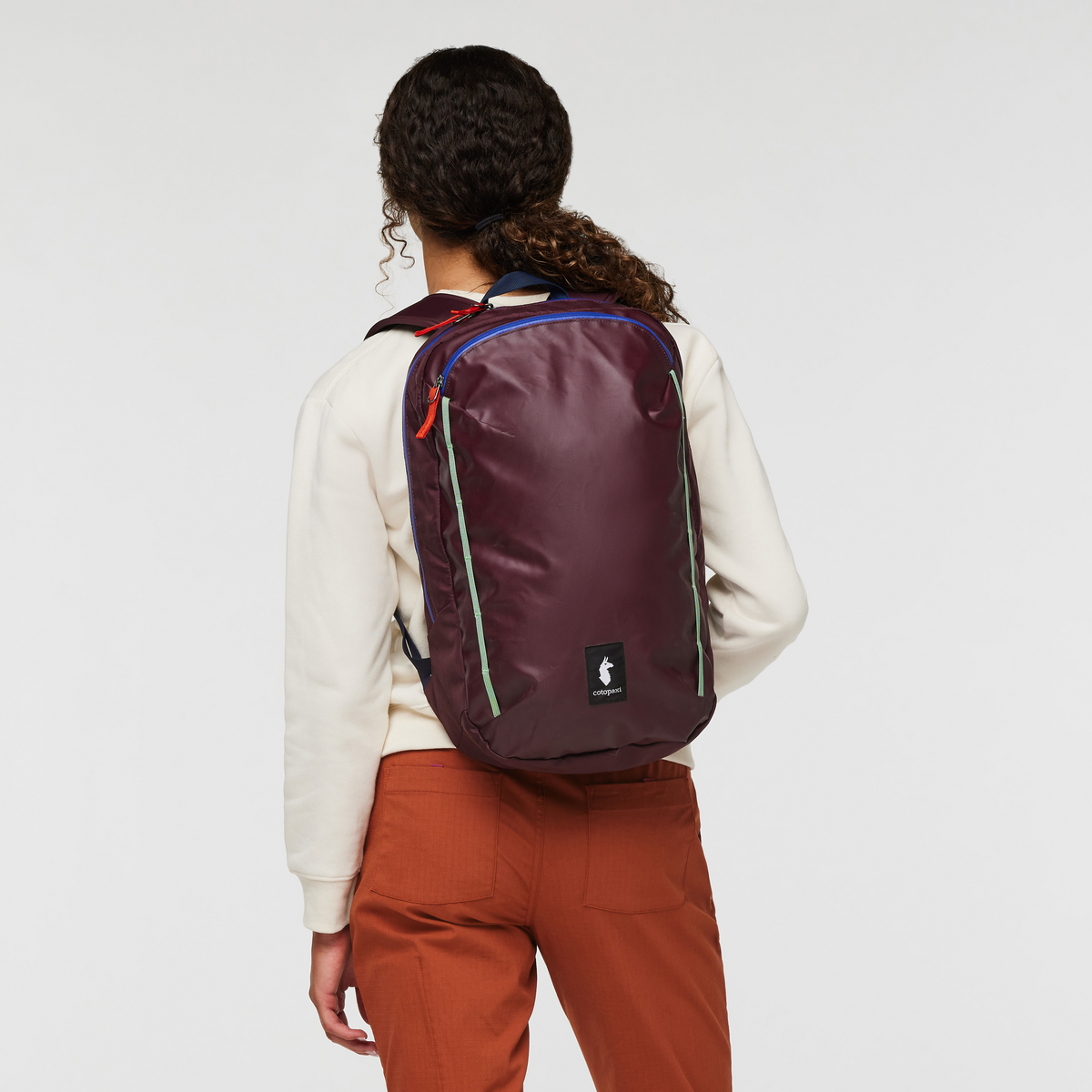 Vaya 18L Backpack Cada Dia | Everyday Adventure