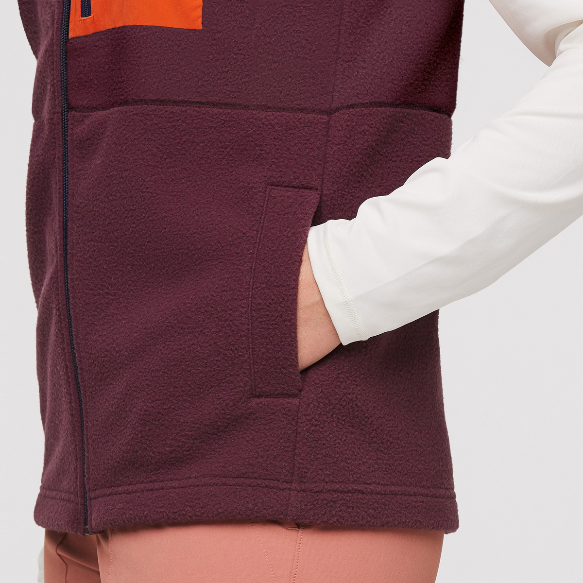 Abrazo Fleece Vest Women's | Cozy Outdoor Layer