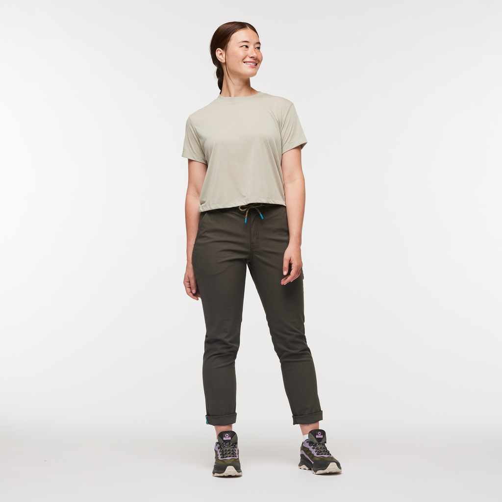 Paseo Travel Crop T-Shirt Women's | Comfortable Outdoor Top