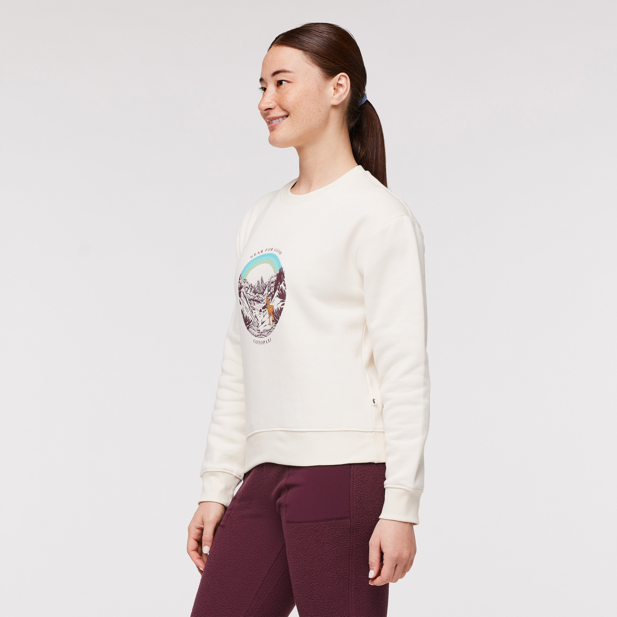 Traveling Llama Crew Sweatshirt Women's | Comfortable Everyday Layer
