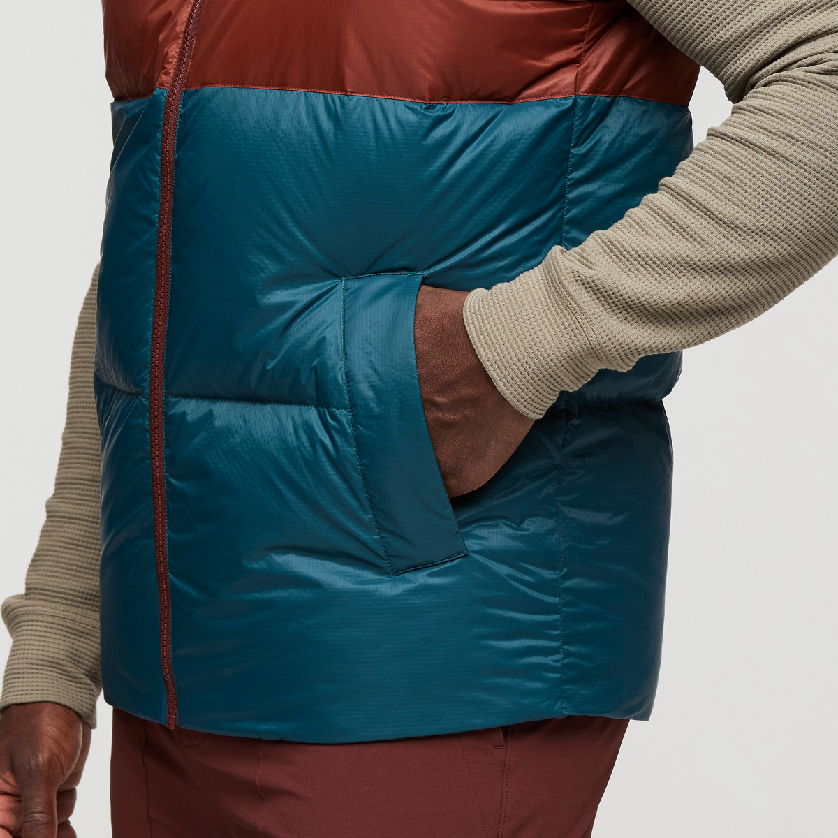 Solazo Down Vest Men's | Lightweight Layer