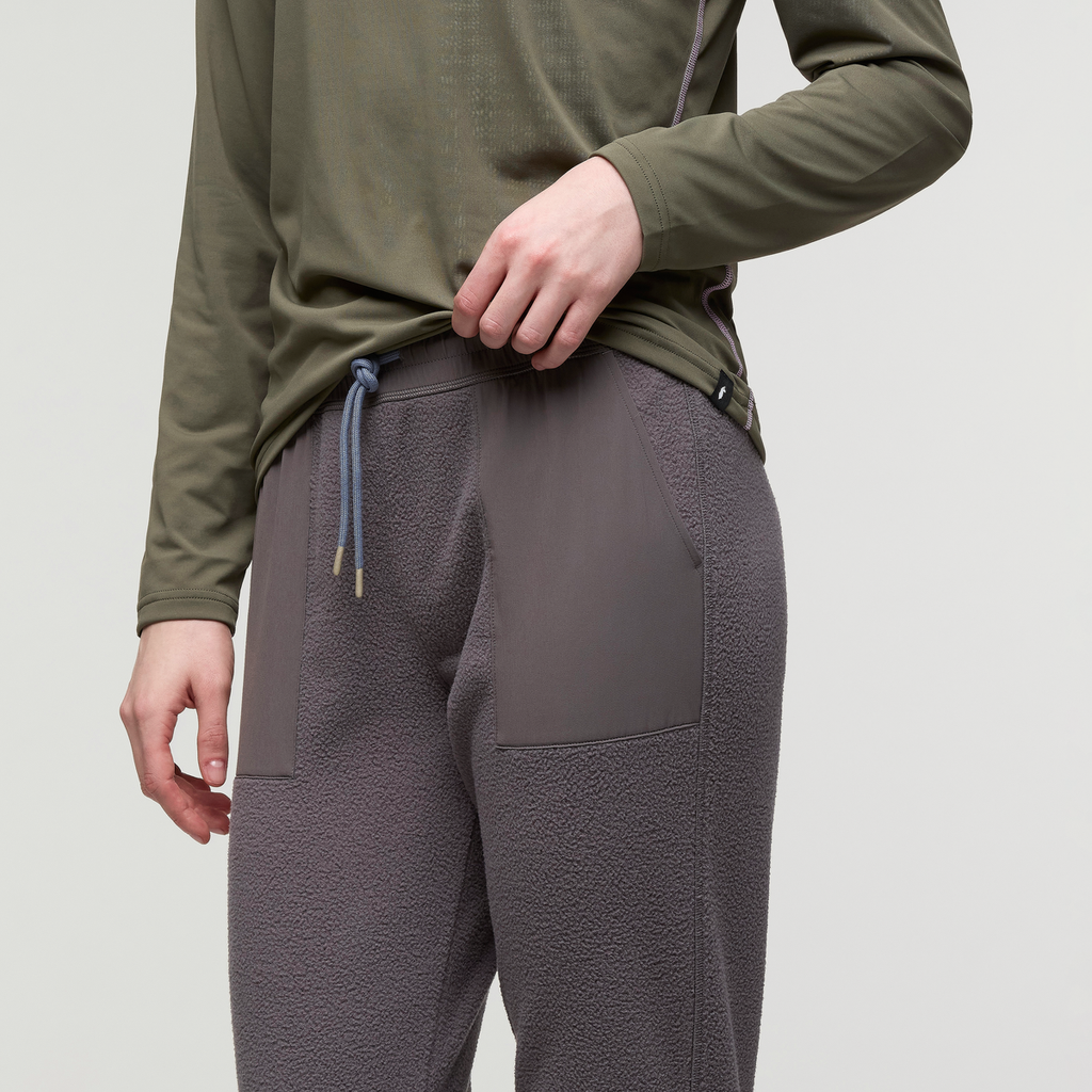 Abrazo Fleece Jogger Women's | Cozy Outdoor Layer