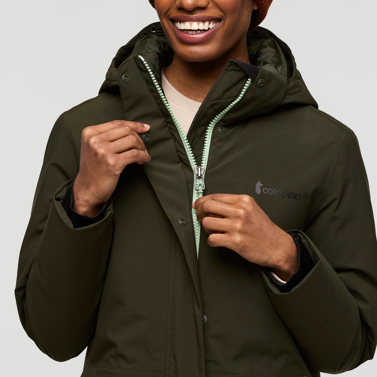 Calidez Down Parka Women's | Versatile Outdoor Layer