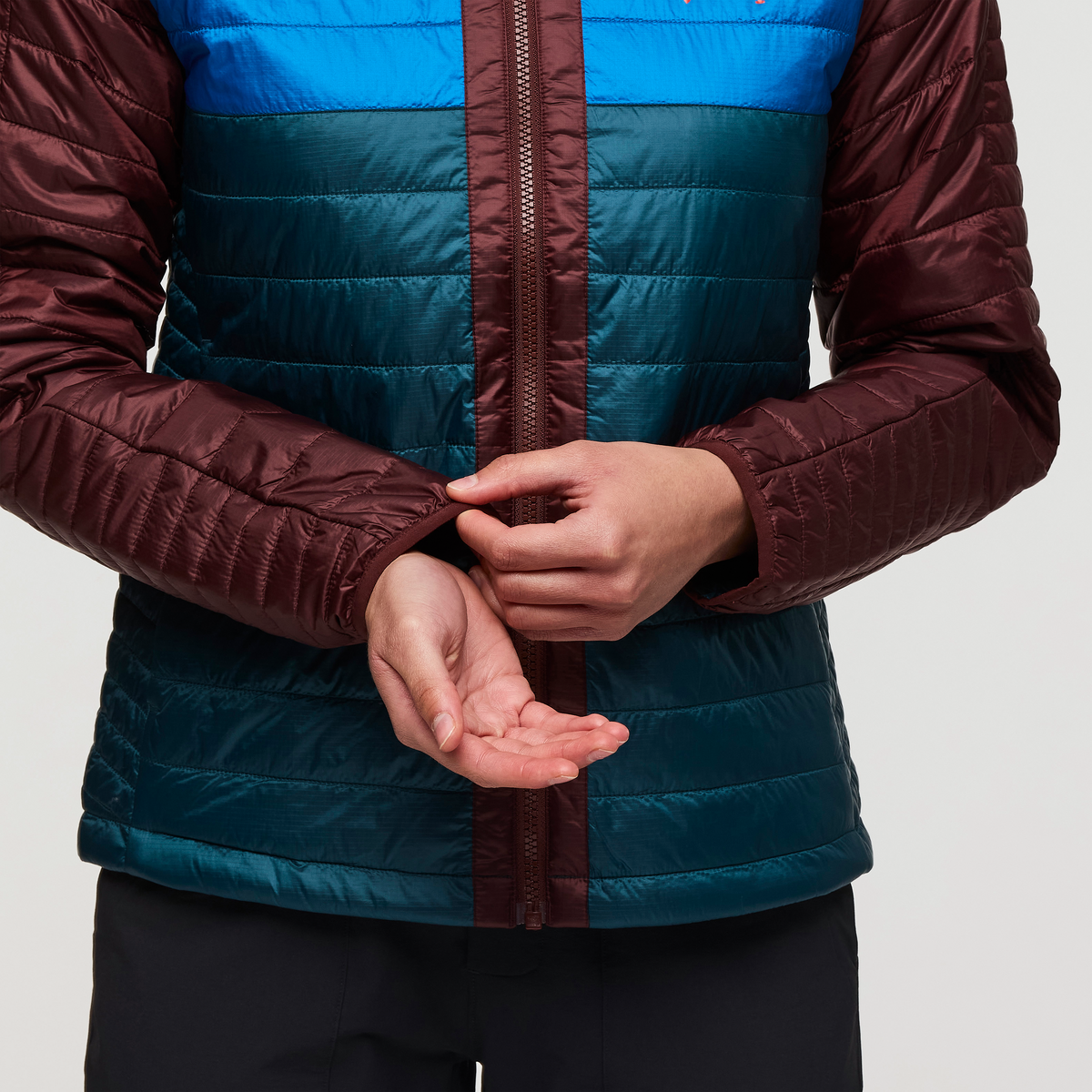 Capa Insulated Hooded Jacket Women's | Versatile Outdoor Layer