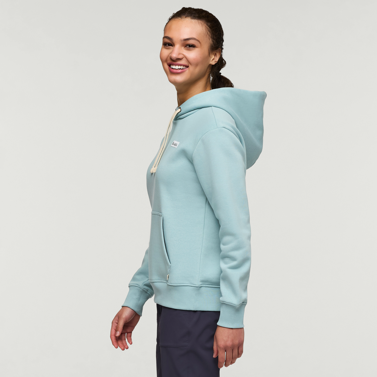 Llama Patch Pullover Hoodie Women's | Cozy Outdoor Layer