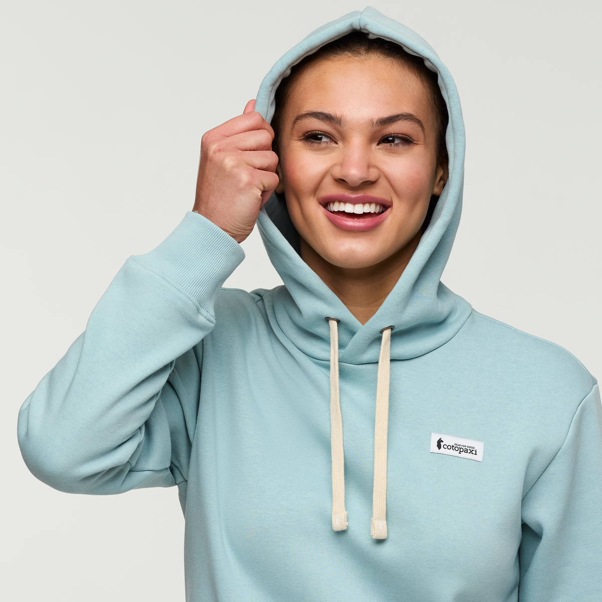 Llama Patch Pullover Hoodie Women's | Cozy Outdoor Layer