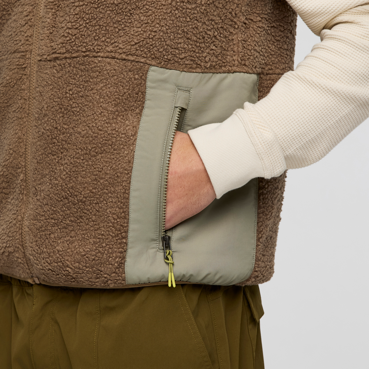 Bacano Fleece Vest Men's | Cozy Outdoor Layer