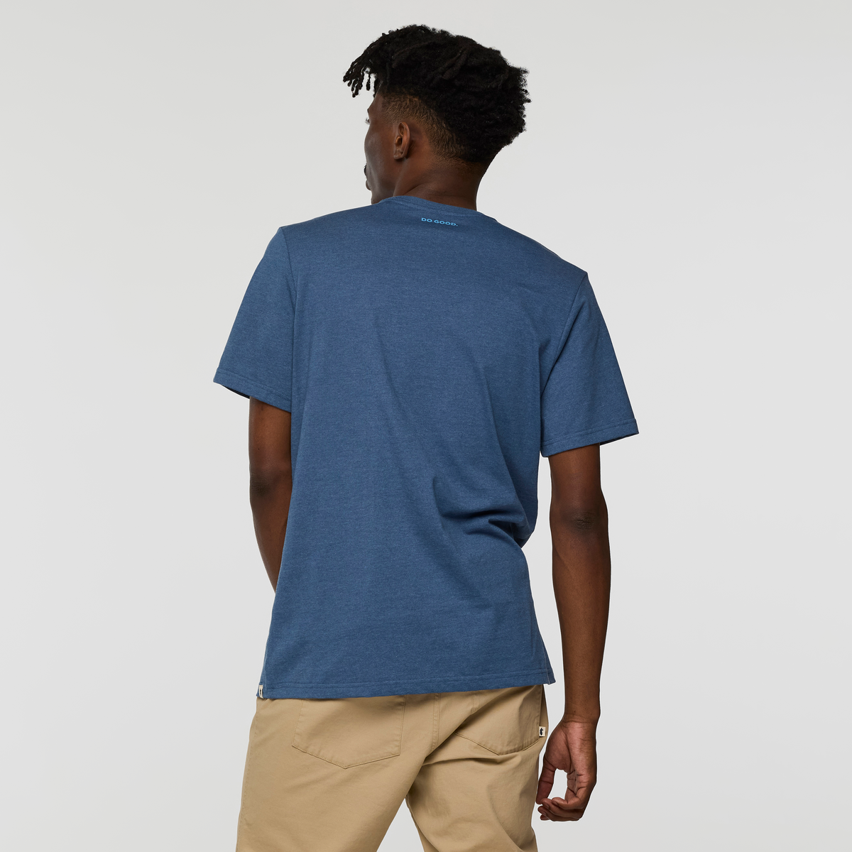 Cotopaxi Llama T-Shirt Men's | Comfortable Outdoor Top