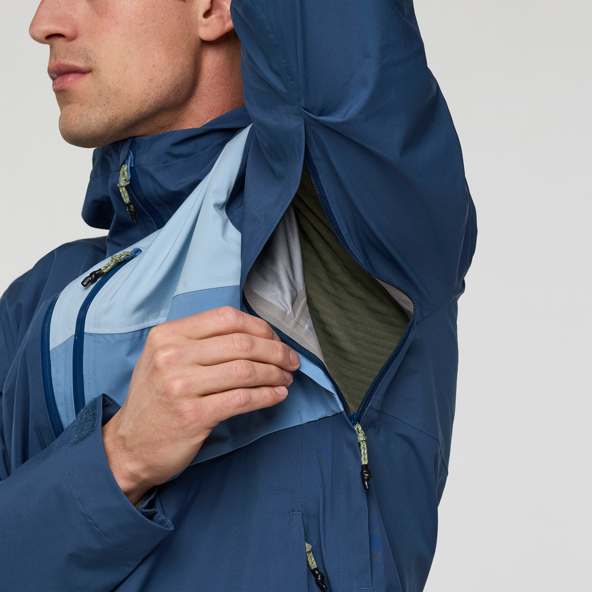 Impermeo 3L Hooded Shell Jacket Men's | Versatile Outdoor Layer