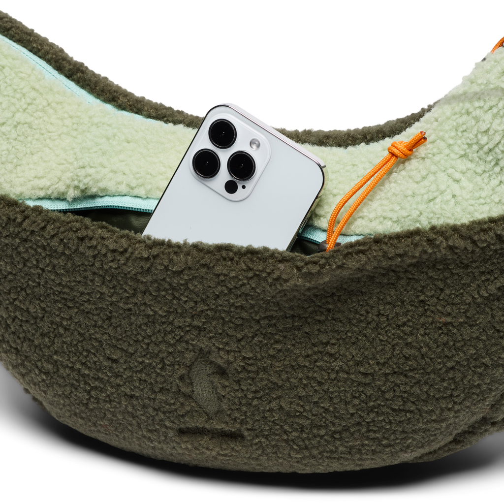 High Pile Fleece 6L Crescent Bag | Cozy Outdoor Layer