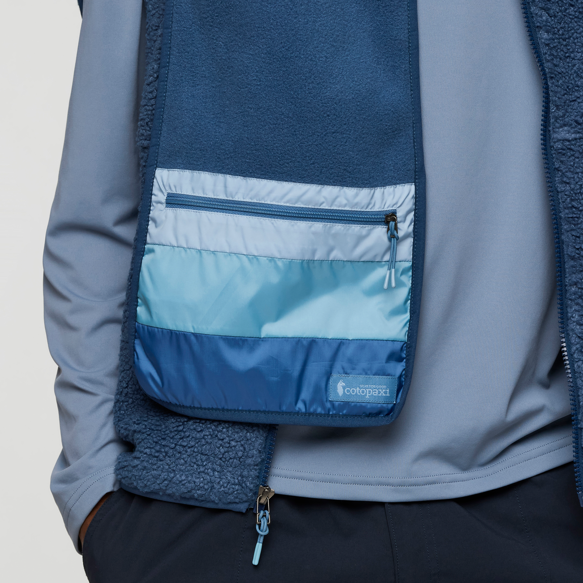 Teca Fleece Scarf | Cozy Outdoor Layer