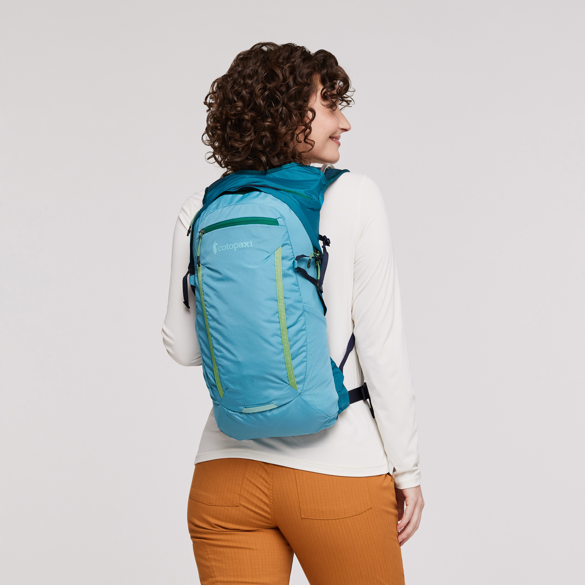 Lagos 15L Hiking Hydration Pack | Everyday Adventure