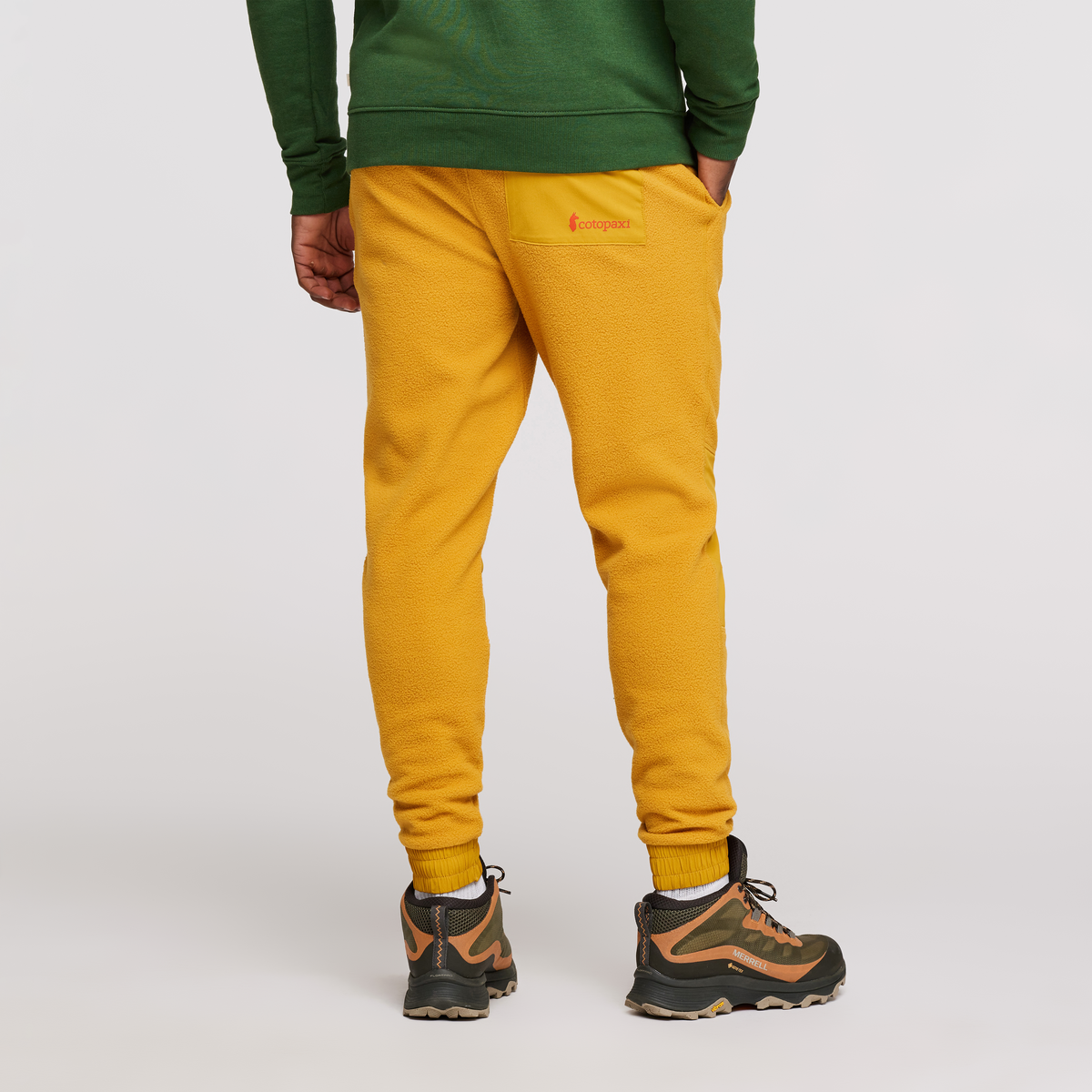 Abrazo Fleece Jogger Men's | Cozy Outdoor Layer