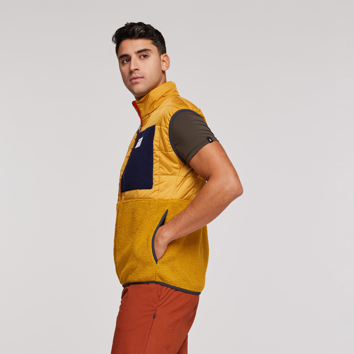 Trico Hybrid Vest Men's | Lightweight Layer
