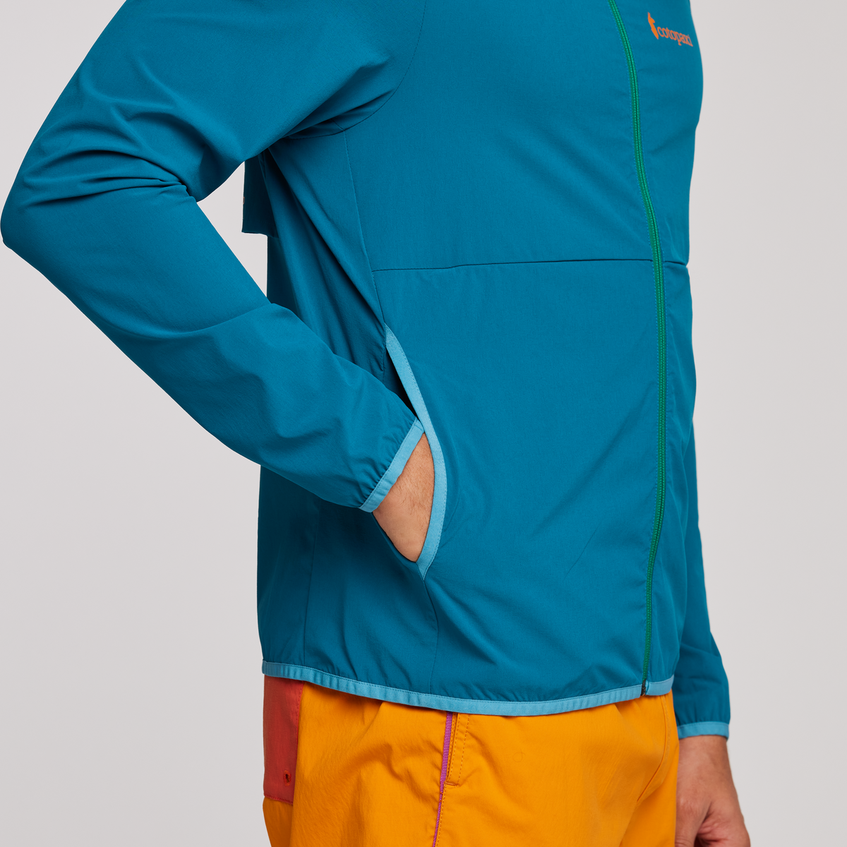 Vuelta Performance Windbreaker Jacket Men's | Versatile Outdoor Layer