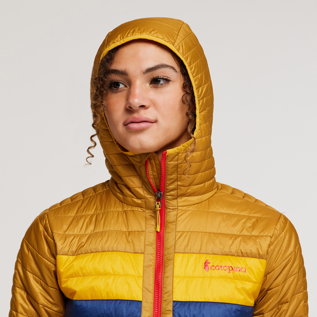 Capa Insulated Hooded Jacket Women's | Versatile Outdoor Layer