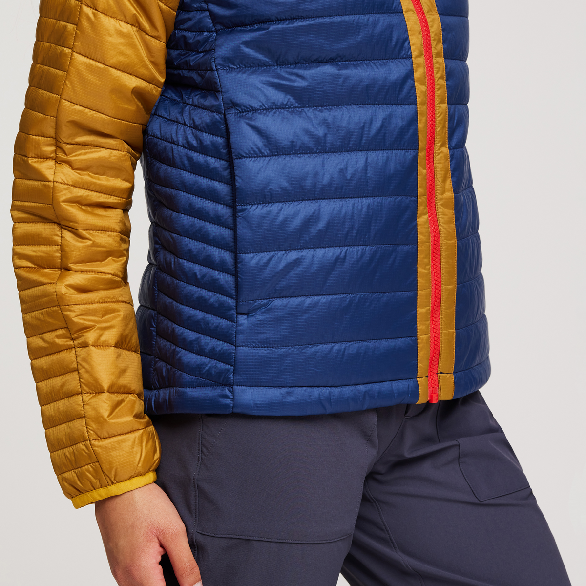 Capa Insulated Hooded Jacket Women's | Versatile Outdoor Layer