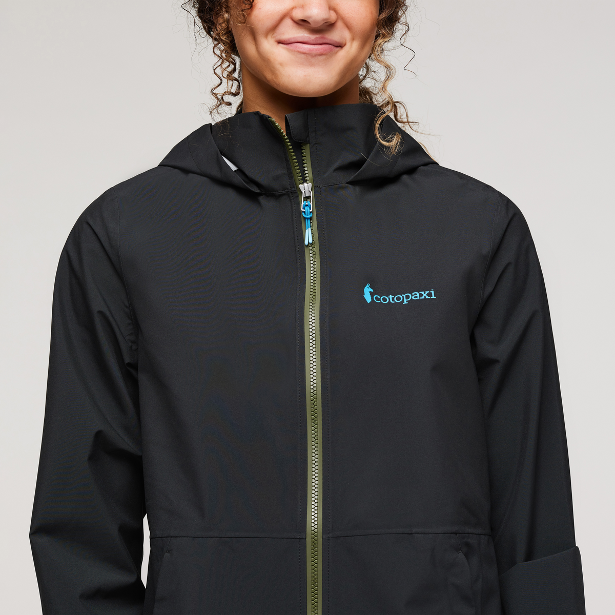 Cielo Rain Trench Women's | Adventure-Ready Comfort