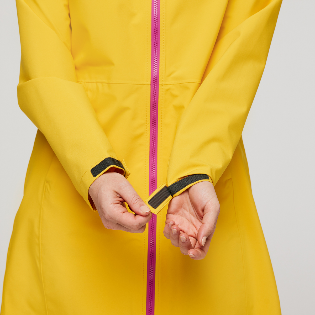 Cielo Rain Trench Women's | Adventure-Ready Comfort