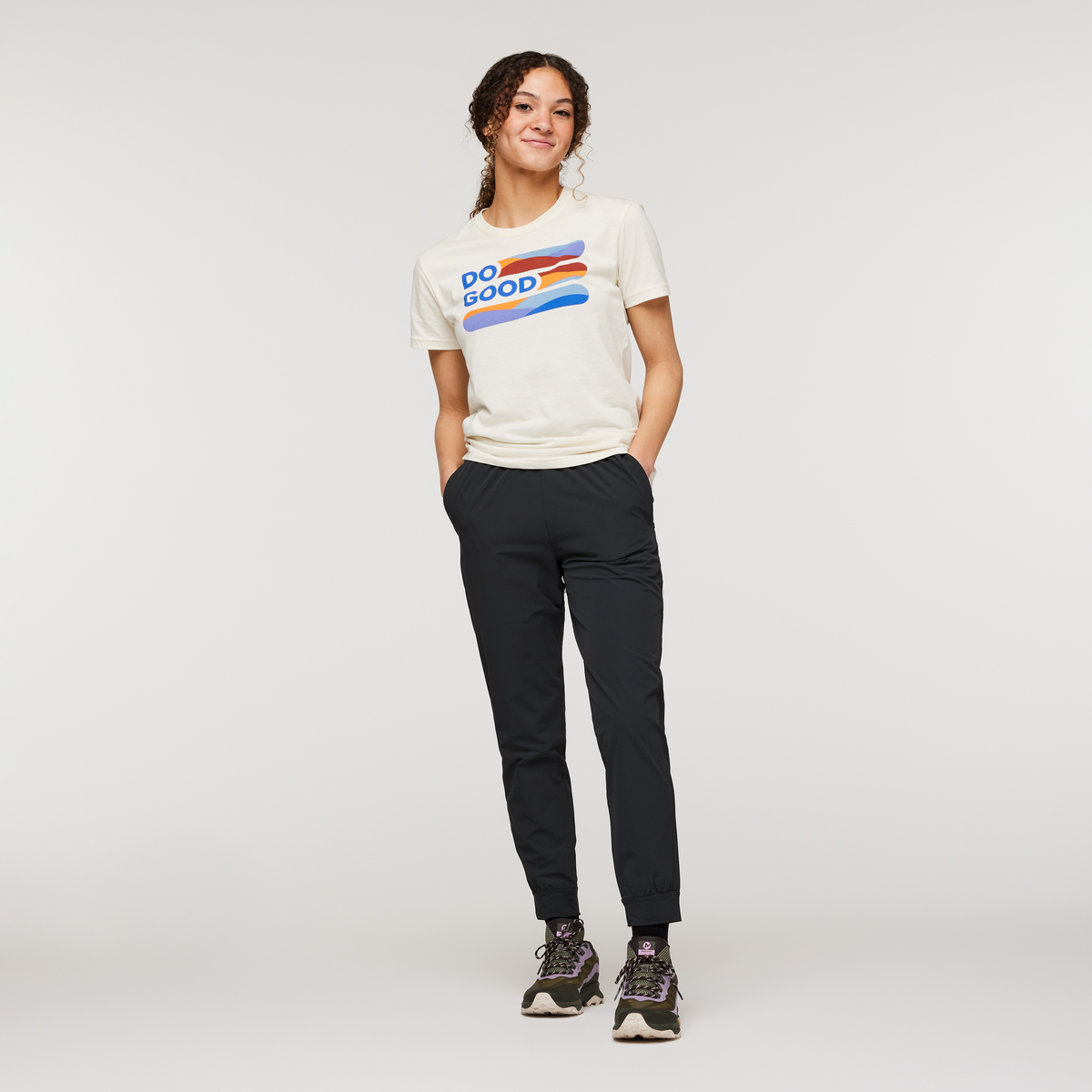 Veza Adventure Jogger Women's | Versatile Outdoor Bottoms