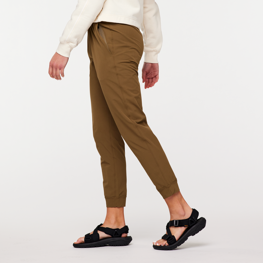 Veza Adventure Jogger Women's | Versatile Outdoor Bottoms