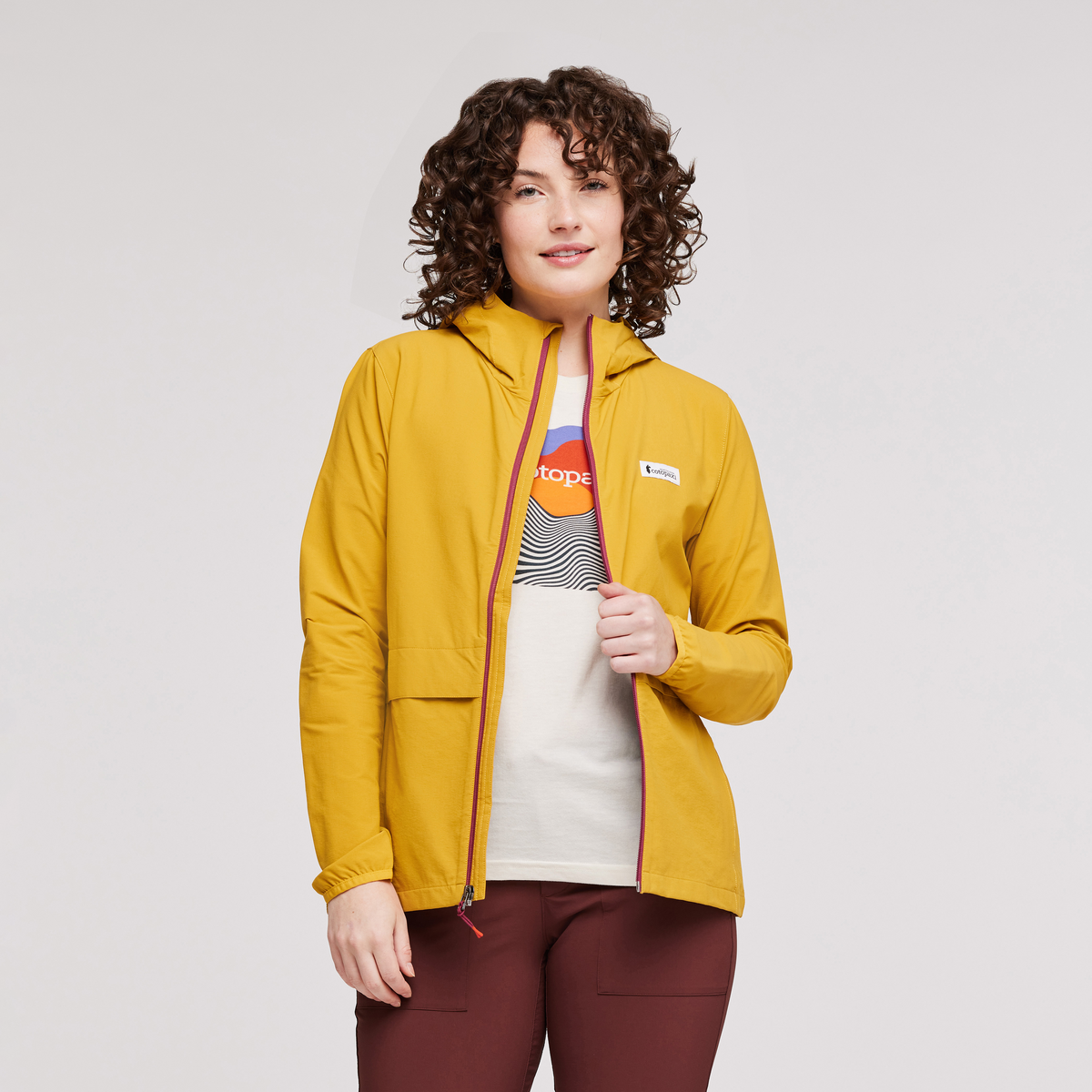 Viento Travel Jacket Women's | Versatile Outdoor Layer