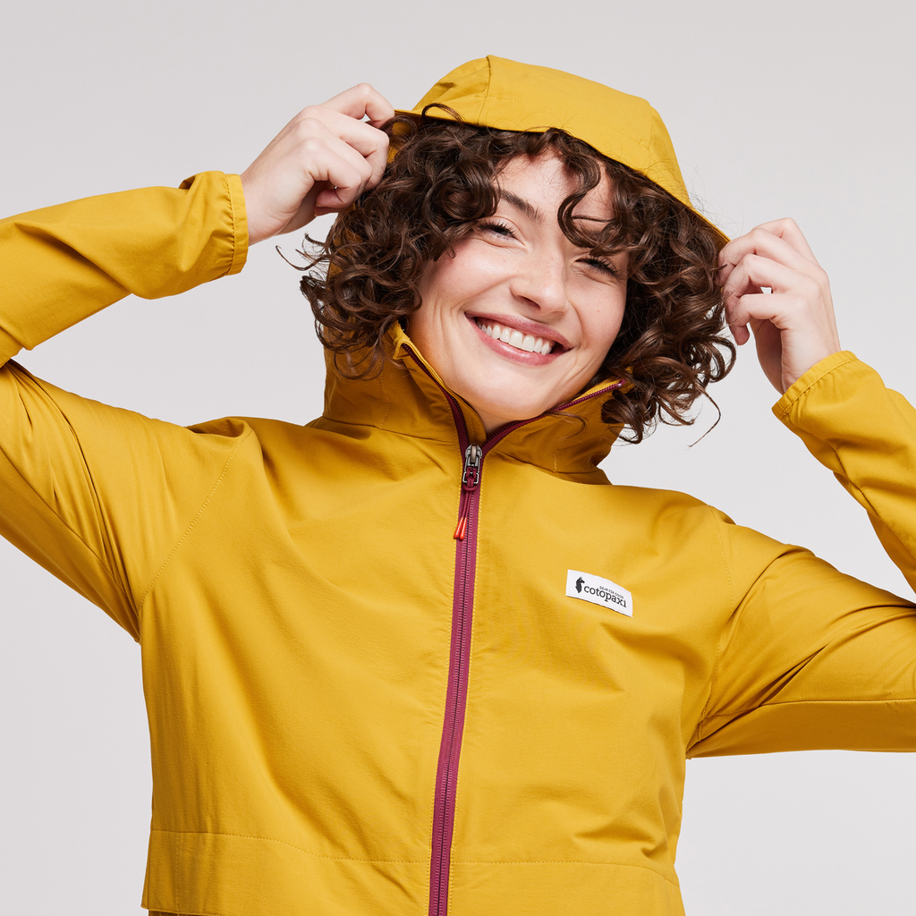 Viento Travel Jacket Women's | Versatile Outdoor Layer