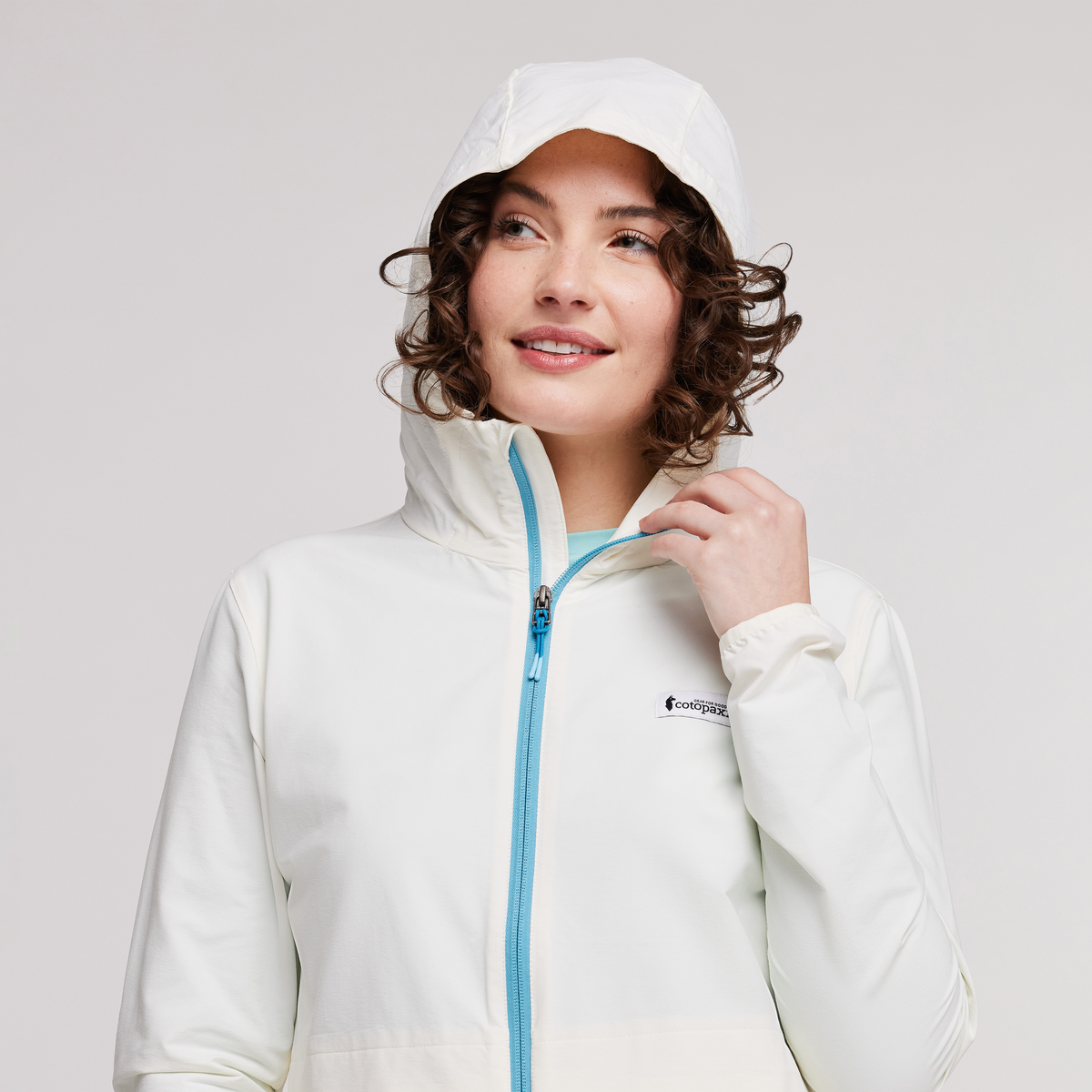 Viento Travel Jacket Women's | Versatile Outdoor Layer