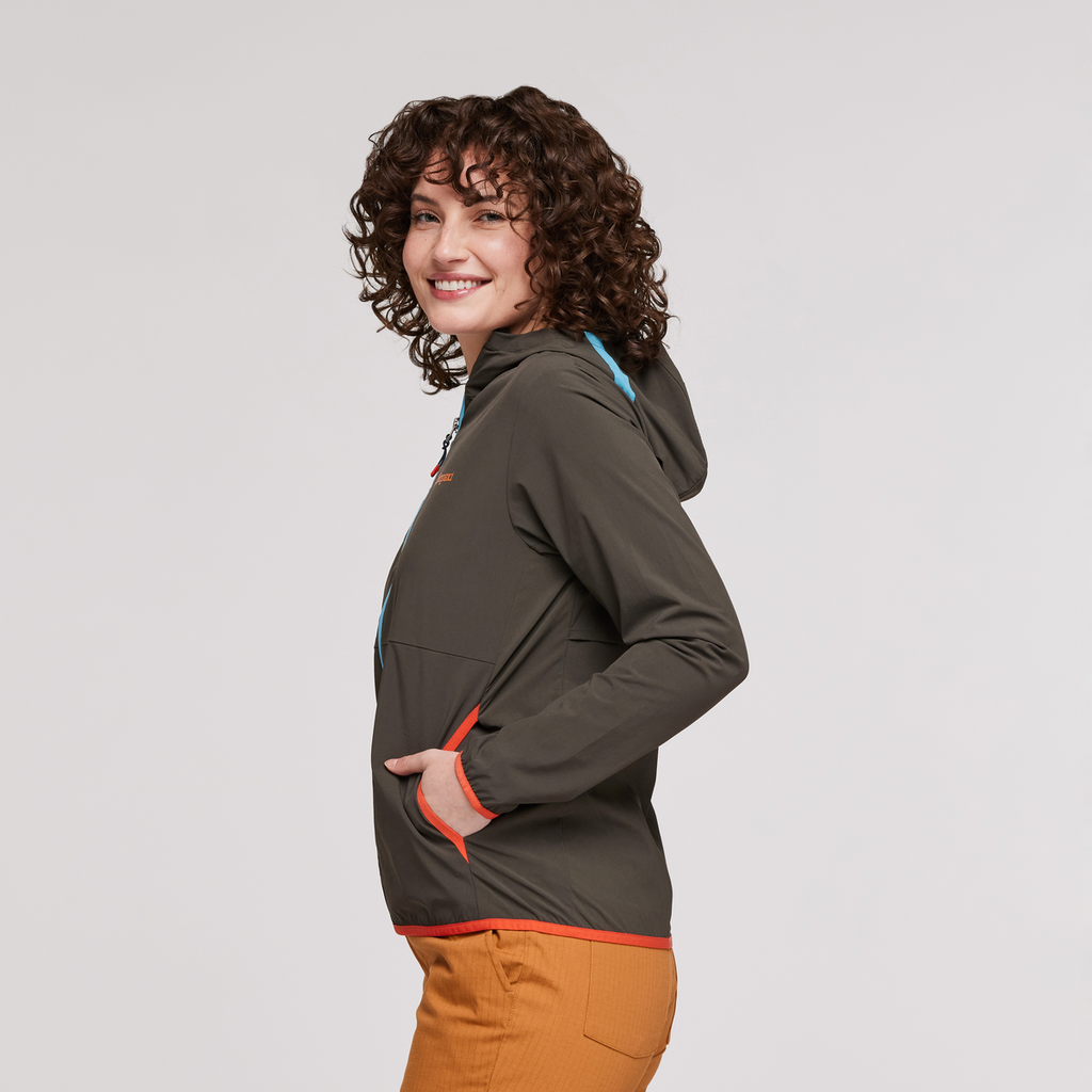 Vuelta Performance Windbreaker Jacket Women's | Versatile Outdoor Layer