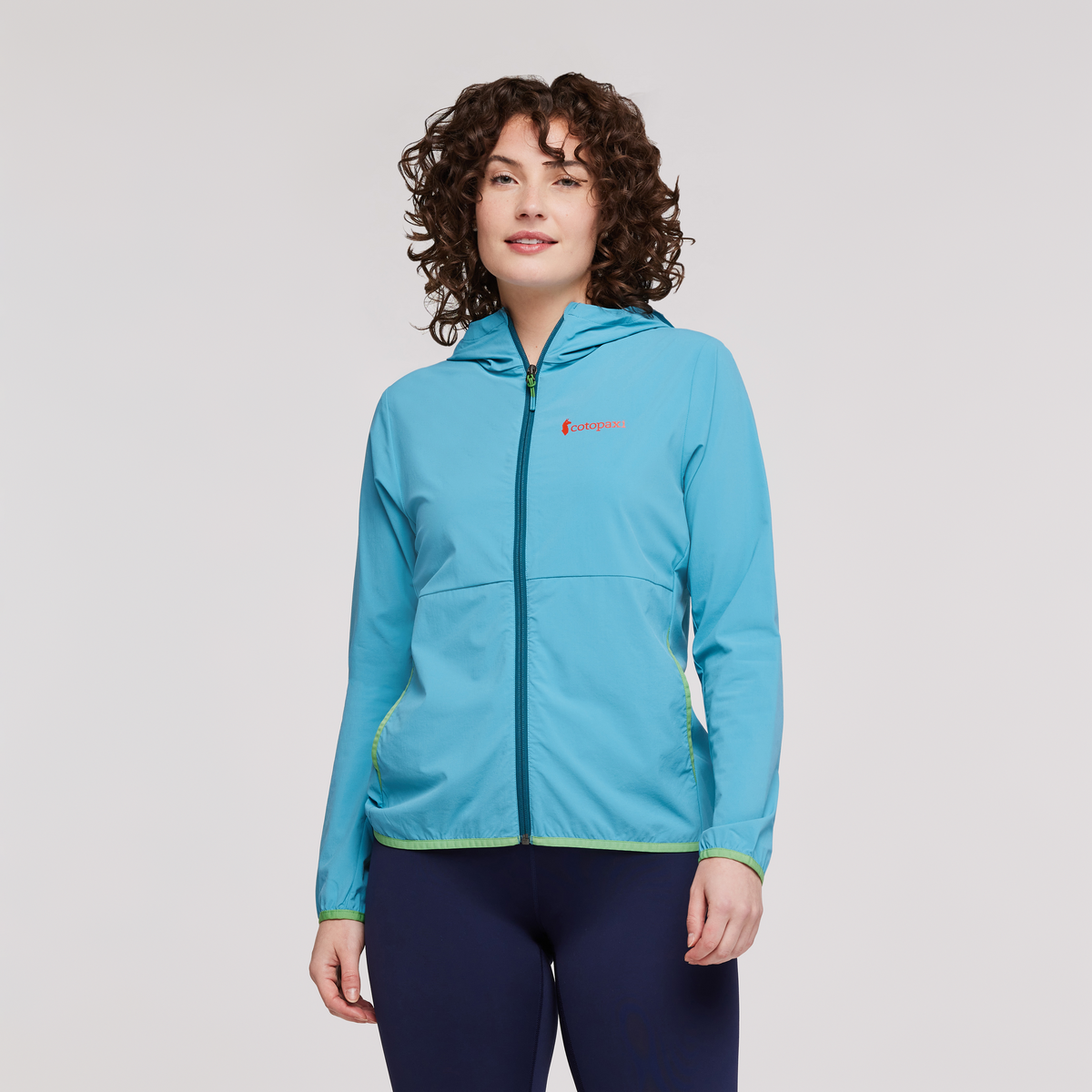 Vuelta Performance Windbreaker Jacket Women's | Versatile Outdoor Layer