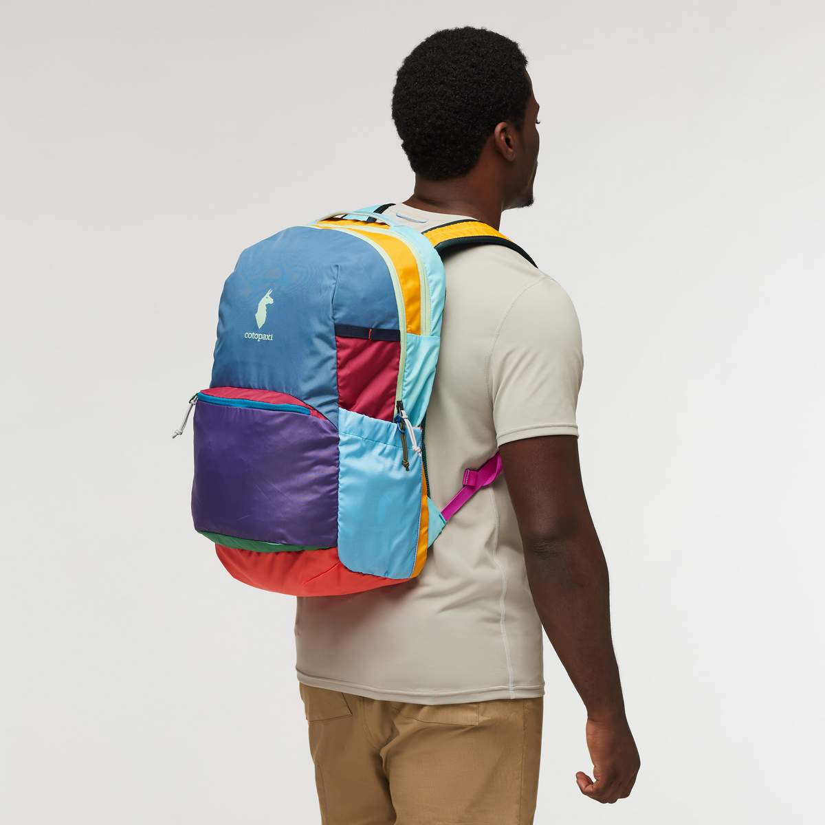 Chiquillo 30L Daypack Del Dia | Everyday Adventure