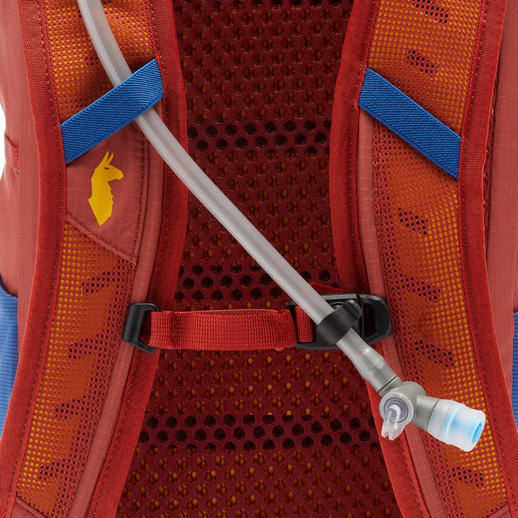 Lagos 15L Hiking Hydration Pack | Everyday Adventure