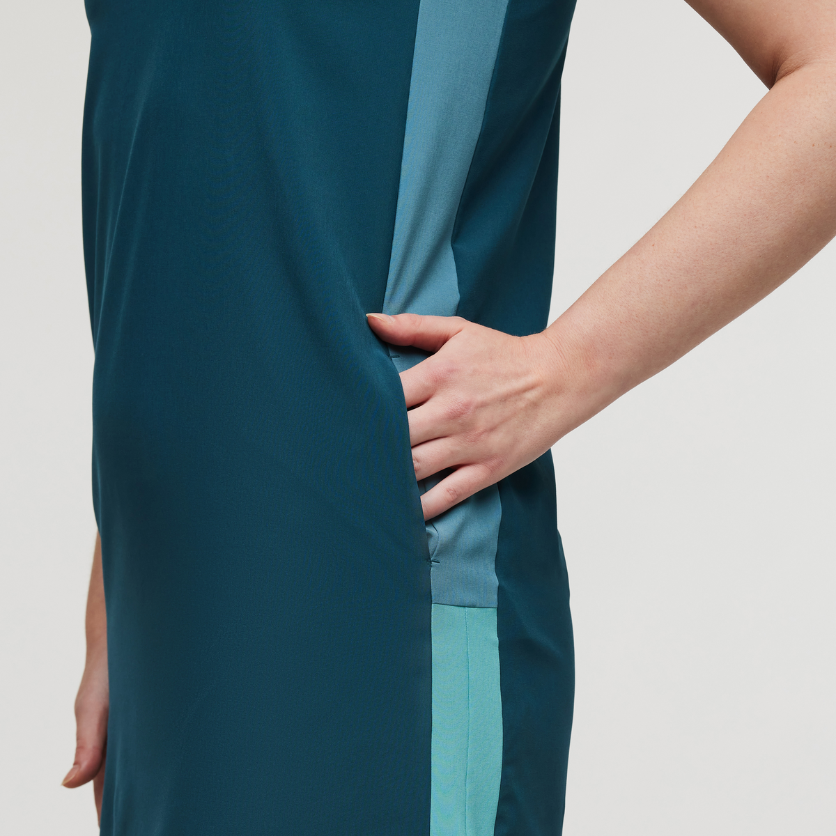 Cambio Dress Women's | Adventure-Ready Style