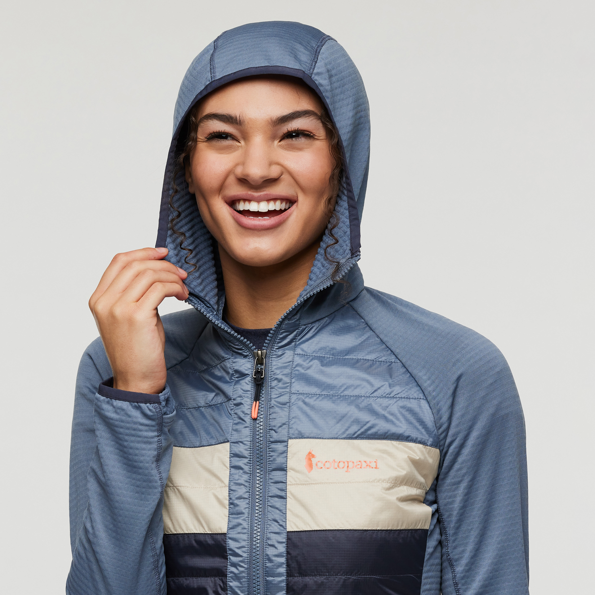 Capa Hybrid Insulated Hooded Jacket Women's | Versatile Outdoor Layer