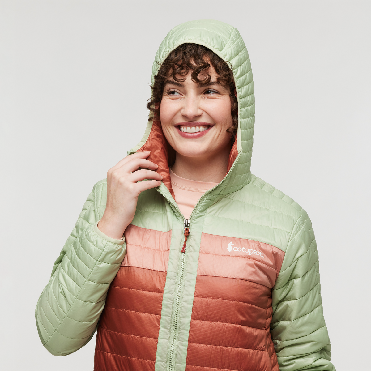 Capa Insulated Hooded Jacket Women's | Versatile Outdoor Layer