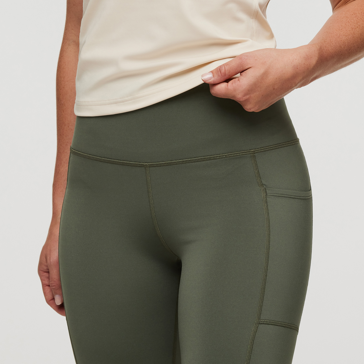 Muevo Bike Short Women's | Active Outdoor Shorts