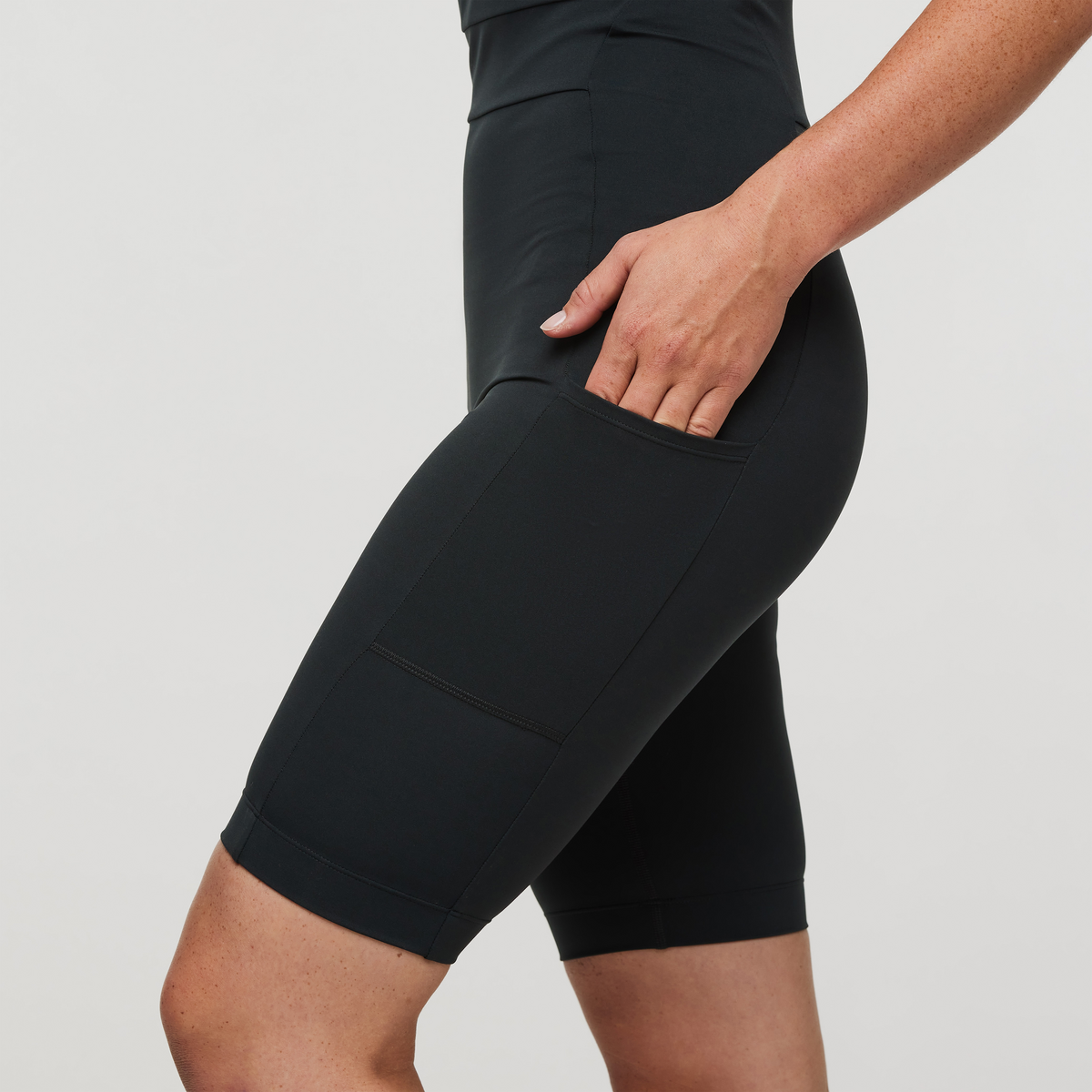 Muevo Bodysuit Women's | Adventure-Ready Comfort