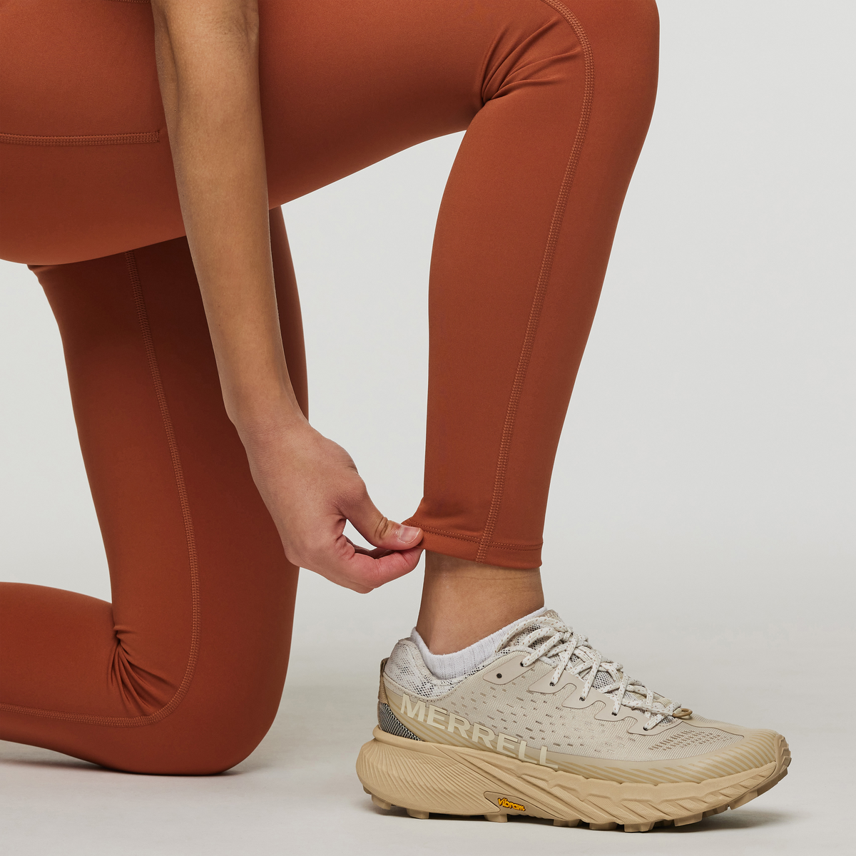 Muevo Tight Women's | Versatile Outdoor Bottoms