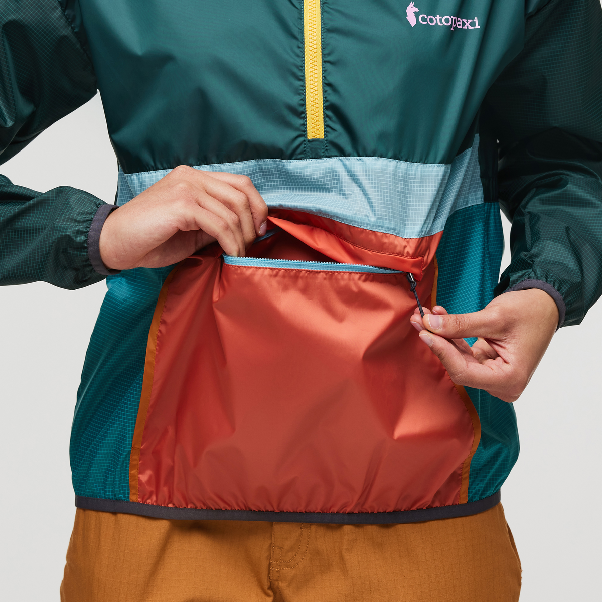 Teca Half-Zip Windbreaker Women's | Versatile Outdoor Layer