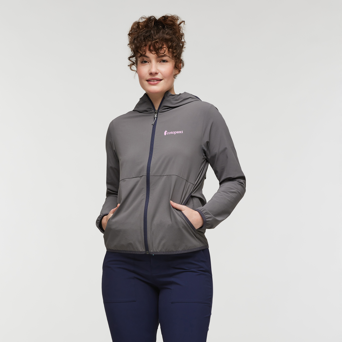 Vuelta Performance Windbreaker Jacket Women's | Versatile Outdoor Layer
